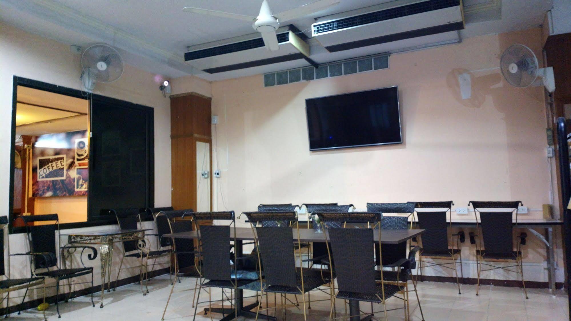 Hua Hin Euro City Hotel Екстериор снимка