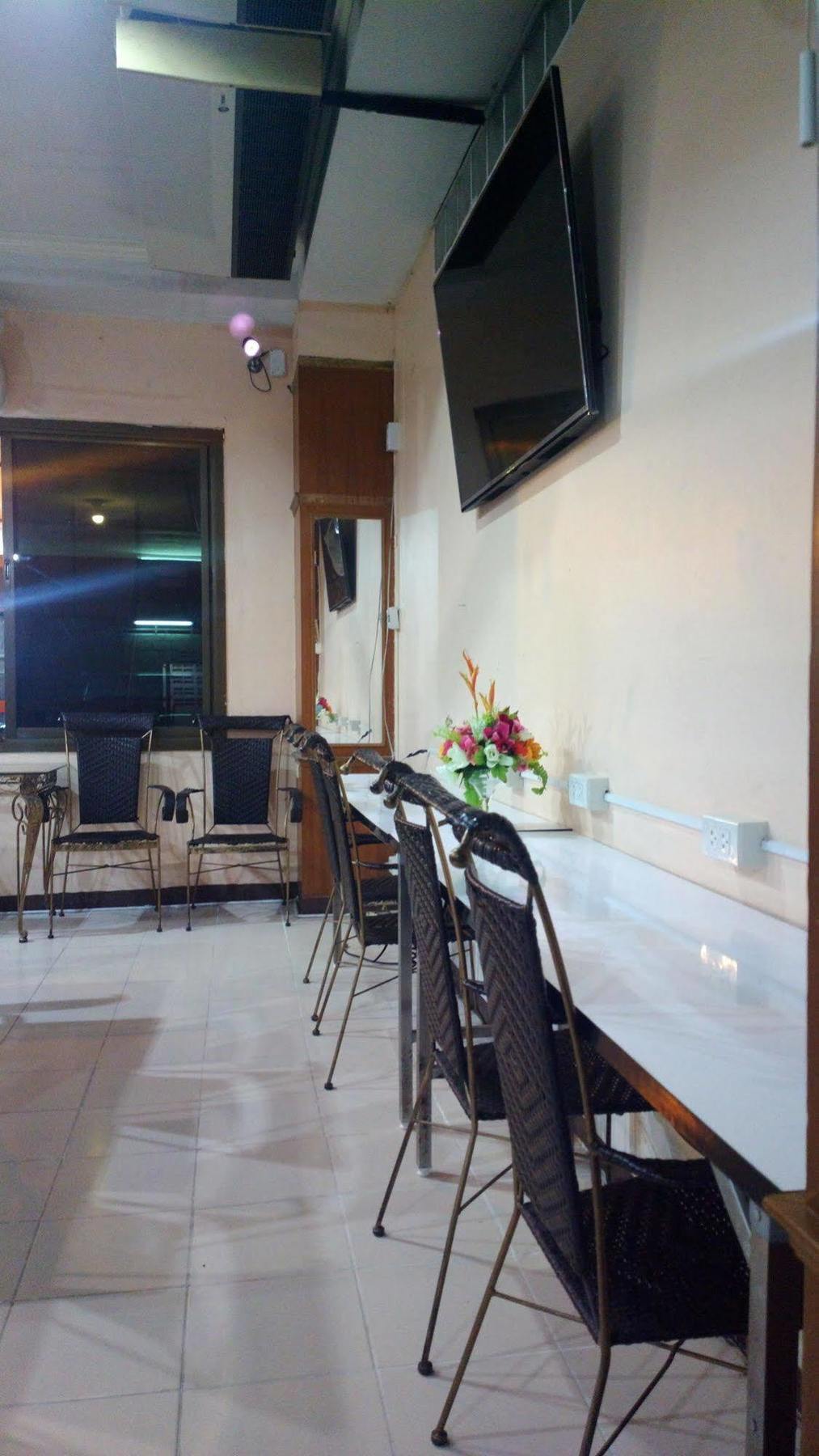 Hua Hin Euro City Hotel Екстериор снимка